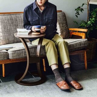 年代物に見えて新品♪素敵な「アンティーク調の木製家具」カタログ