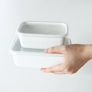 キッチン収納・保存容器は「白」で揃えてすっきりさせよう