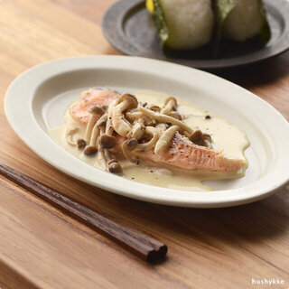 今欲しいのは、前菜からデザートまでおしゃれに盛り付けられる「白いお皿」