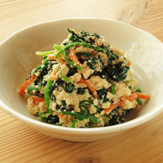 基本調理は混ぜるだけ。あと一品！に役立つ「野菜の和え物」レシピ