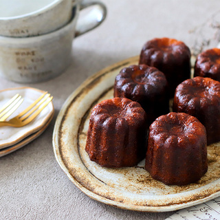 【レシピと道具】人気のフランス菓子「カヌレ」を手作りしてみよう！