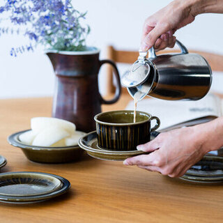 忙しい毎日の合間に。お気に入りの「カップ＆ソーサー」で一息つきませんか？