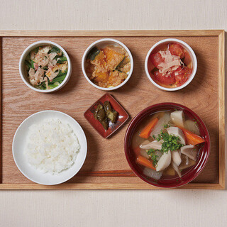 【都内】しみじみ味わい深い「出汁」にこだわるおすすめ和食ランチ