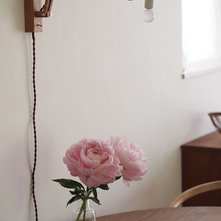 お花で春を呼び込もう！「生花・フェイク・ドライフラワー」素敵な飾り方実例集