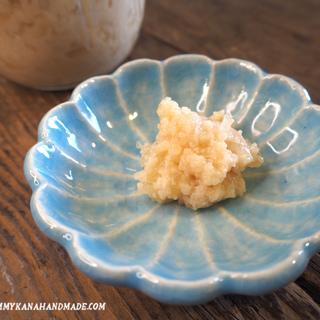 唐揚げや卵焼きの味付けに！「玉ねぎ麹」の作り方＆活用術