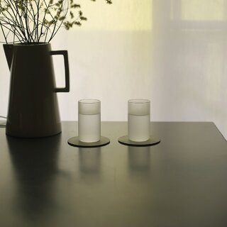 涼しげな佇まい。食卓を彩る「ガラスの器」