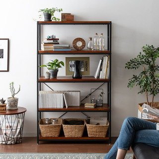 なんだか散らかって見える…。「見せる収納」のNG・OKルール