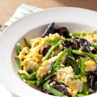 背中の“ぷよぷよお肉”をどうにかしたい! 食と暮らしでできること