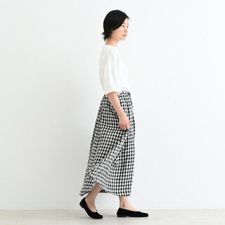 軽やか&涼しげに。初夏の爽やか「スカートコーデ」