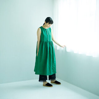 春夏のマストアイテム【ペチパンツ】でレイヤードコーデを楽しもう