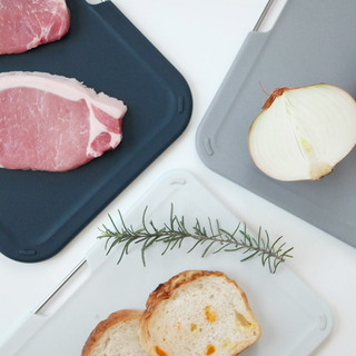 "使い分け"で衛生的「まな板セット」と「まな板シート」が便利です！