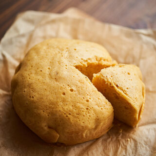 優しい味が懐かしい中華風蒸しパン「マーラーカオ」とは？