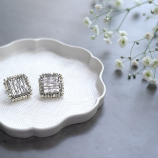 【ときめきレッスンvol.2】ビーズ刺繍ピアスの作り方