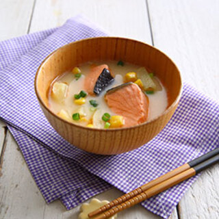 新たな美味しさに挑戦！変わり種「お味噌汁」のレシピ集