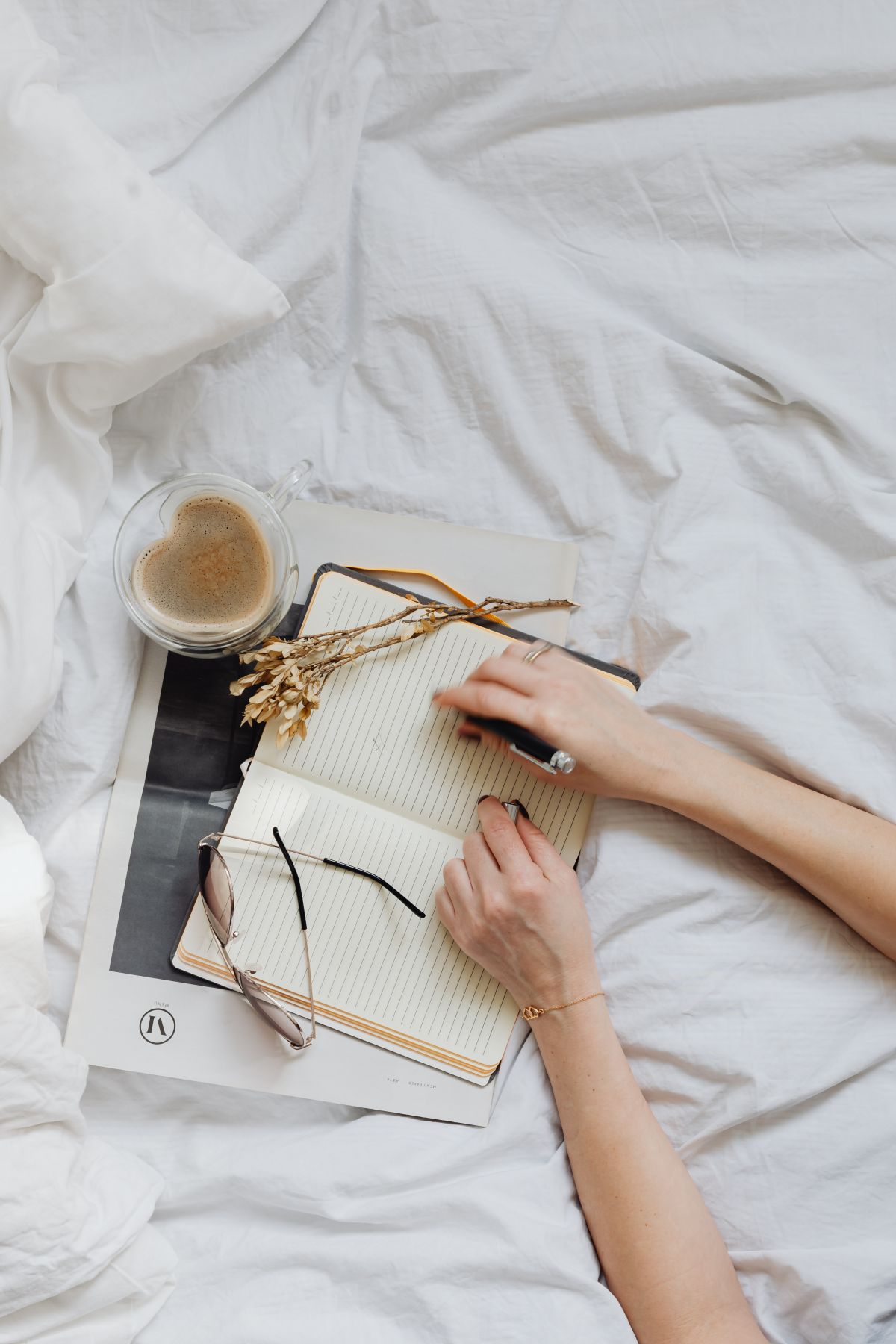 自分を見つめ直して楽になる 書き出す 事で気持ちを整理しよう キナリノ