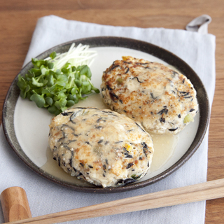 煮物以外にも食べ方いろいろ！【ひじき】の人気レシピ