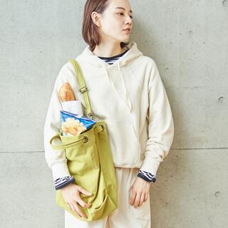 重ね着や素材で楽しむ＊夏から秋の「ワンマイルウェア」コーデ