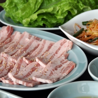 お家で本格【サムギョプサル】作り方と献立レシピ