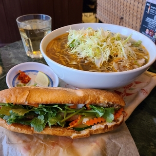 ヘルシー＆辛さ控えめで食べやすい！都内で人気のベトナム料理店