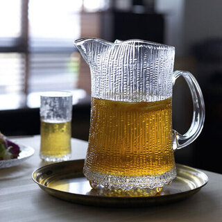 インテリアとしても魅力的♪おしゃれな「ピッチャー」＆お手本アイデア