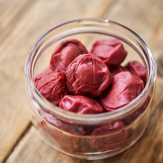 夏の疲れた体に効く！【梅干し】を使った疲労回復レシピ