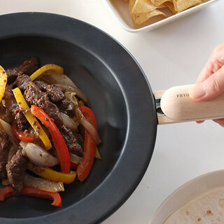 キッチンのミニマム化。"取っ手がとれる"フライパン・鍋特集