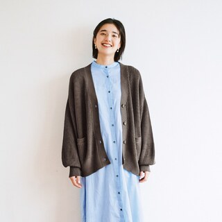 やっぱり頼れる「カーディガン」！おしゃれな秋の着こなし術