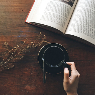 【ドリンクレシピ付】秋の夜長に楽しむ大人のミステリー