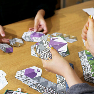 冬のおこもり時間に！「ボードゲーム」でおうちパーティーを楽しもう♪