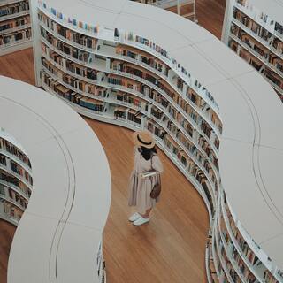 こんなアプローチもあるよ！｢大人の知的好奇心」を刺激する本【おすすめ12選】