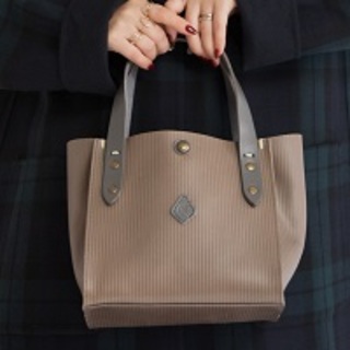 再販、復刻… 押さえておきたいベストヒット レザー小物