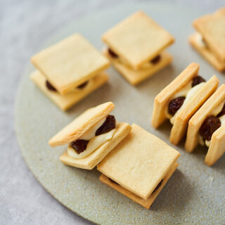 ティータイムのお供に。洋酒香る「レーズンサンド」のレシピ