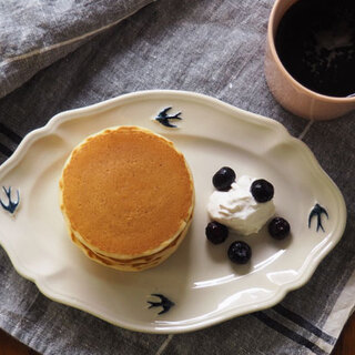 さえずりが聞こえてきそう♪愛らしい「鳥のお皿」をお迎えしませんか