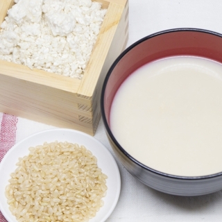 「甘酒」でこっくりおいしい腸活を♪うれしい効果とレシピをご紹介