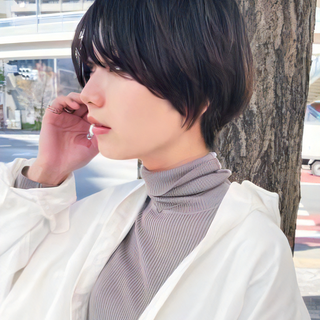 伸ばしかけでもおしゃれに！前髪のセルフアレンジ＆セット術