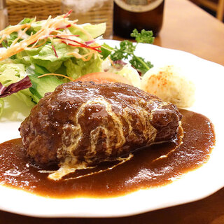 地元ライター厳選！神戸の伝統を感じる老舗洋食店【8選】