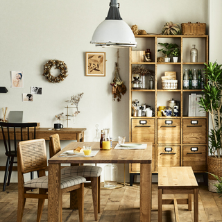 カフェのような居心地の良い空間に。この春買い足したい、おすすめ家具