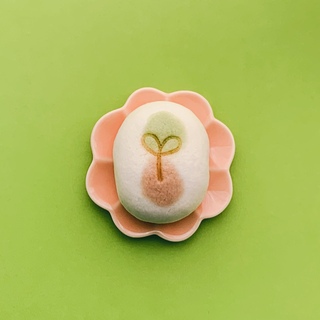 歴史を感じる、老舗和菓子店の豆皿セット