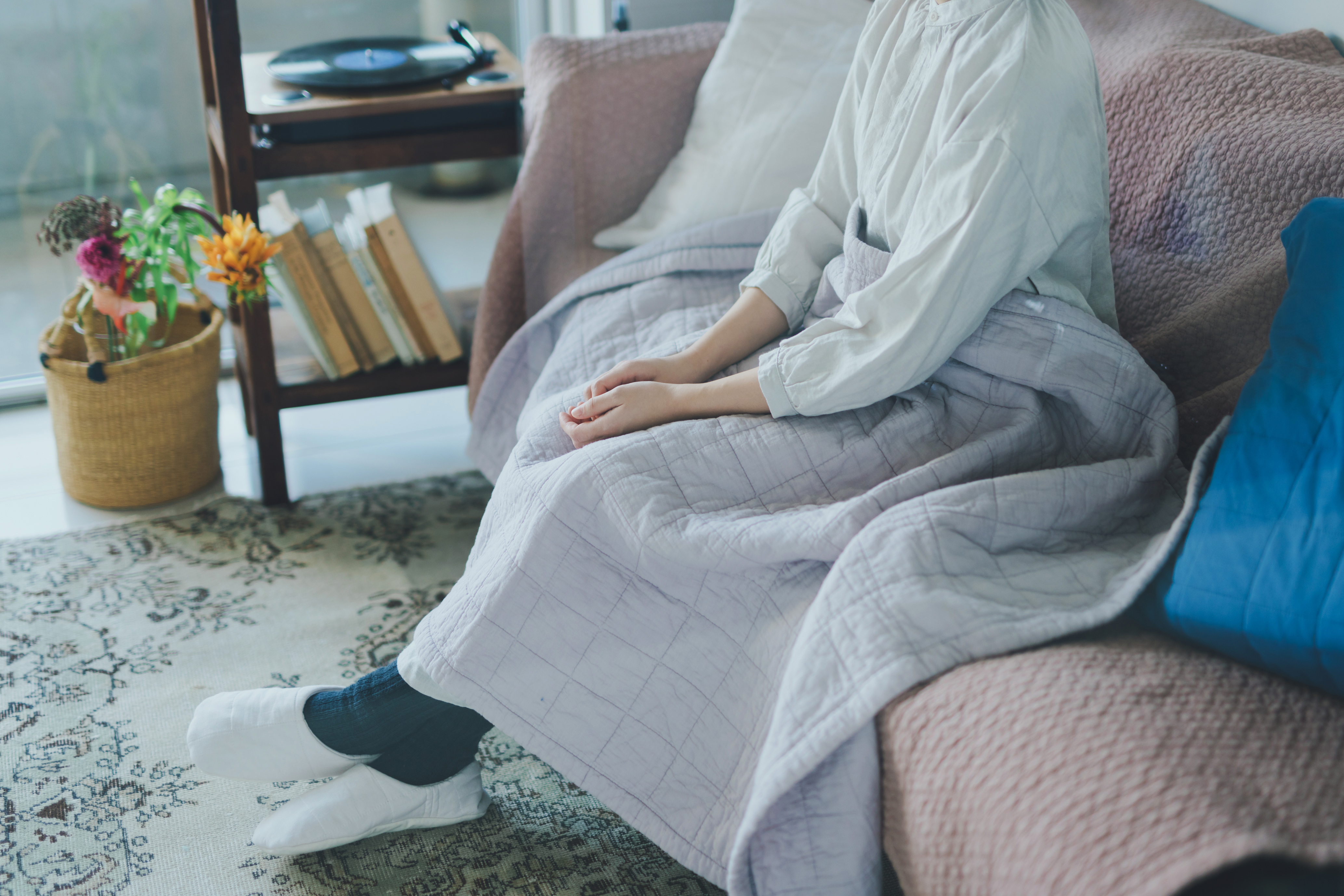 思わず一気買いした極上のルームシューズの話 ―くらすこと 藤田ゆみさん | キナリノ