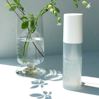 まるで水、なのに髪ふんわり。
プロ愛用の不思議なヘアミスト