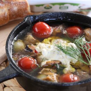 今夜はバル気分！【アヒージョ】の作り方＆おすすめ具材レシピ