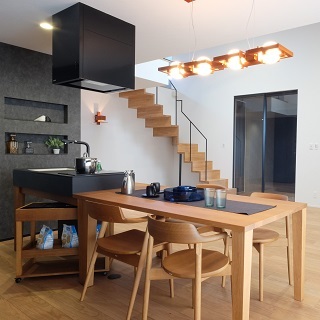 私らしいシンプルな空間。おうちづくりのヒント〈実例集〉