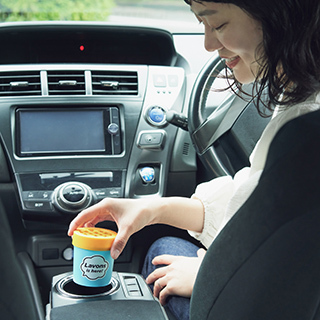 旅行やドライブのおともに。おしゃれな車用フレグランス