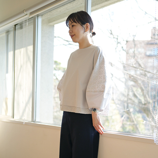 もう通勤おしゃれに困らない！大人の制服コーデダイアリー
【ブラウス編】