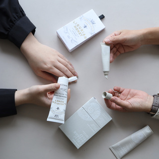 ギフト選びが苦手な私が見つけた、とっておきアイテムの話 ―KOZLIFE みわこさん