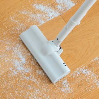 ゴミ捨て約3ヶ月に1回でOK！東芝のコードレスクリーナー