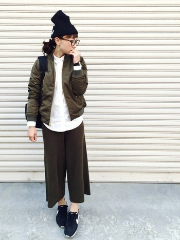 メンズライク ミリタリーコーデだけじゃない Ma 1 の素敵なレディースコーデ集 キナリノ