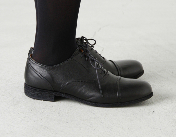 経年変化も魅力のひとつ。こだわりのレースアップシューズをあなたの