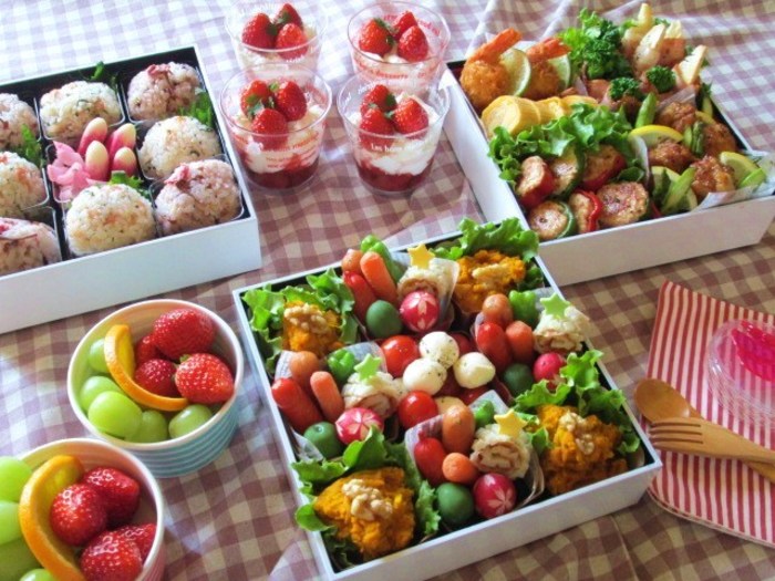 おしゃれ 花見 重箱 弁当 華やかでかわいい お花見弁当 人気おかず