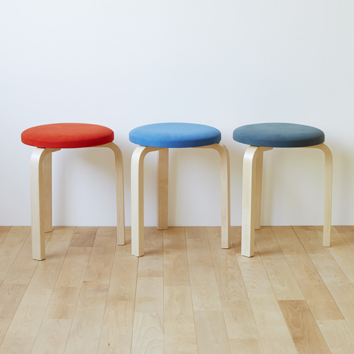 80年以上愛される名品中の名品。「アルテック（artek）」スツール60